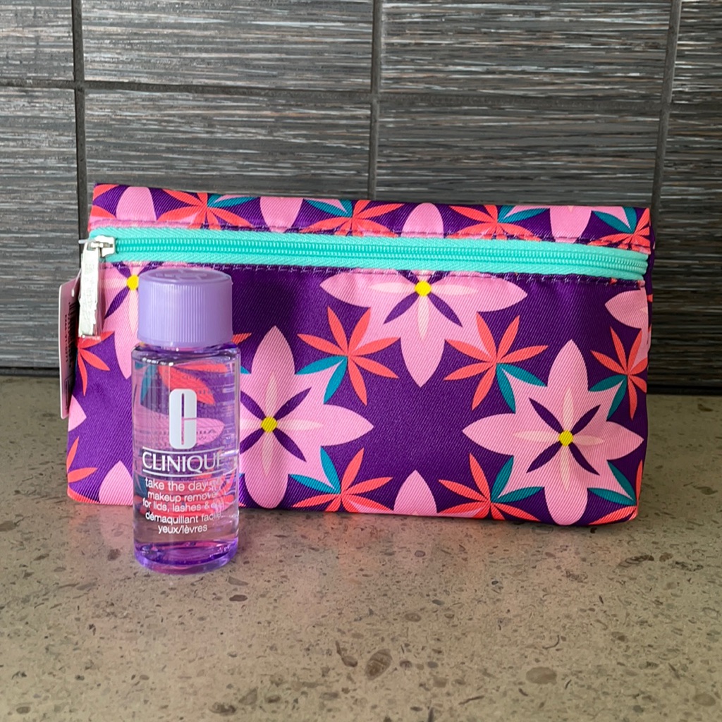 Clinique Makeup Bag  Makeup Remover Bonus Bottle